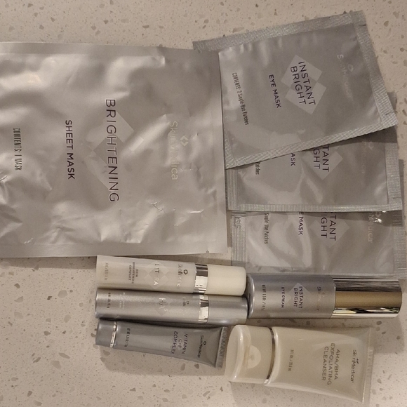 SkinCeuticals Brightening Bundle